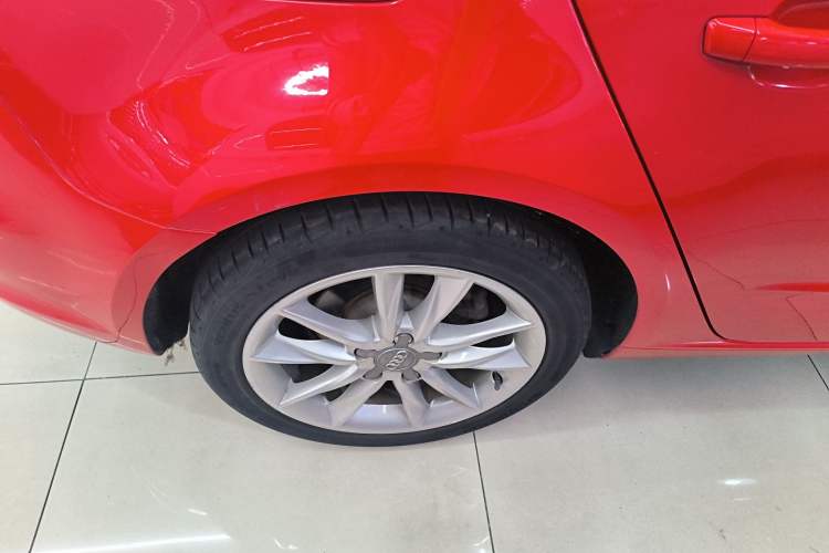 Used Audi A3 2015 Sportback 35 TFSI Millionth Anniversary Comfort Model Right Rear Wheel Hub