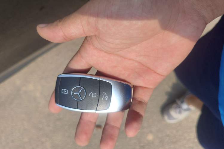 Used Mercedes-Benz GLC 2022 Second Facelift GLC 260 L 4MATIC Luxury Edition
