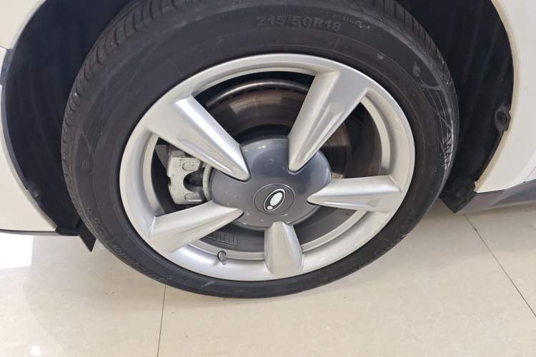 Used ORA Good Cat 2022 400km Standard Range Premium Version Lithium-Ion Battery
