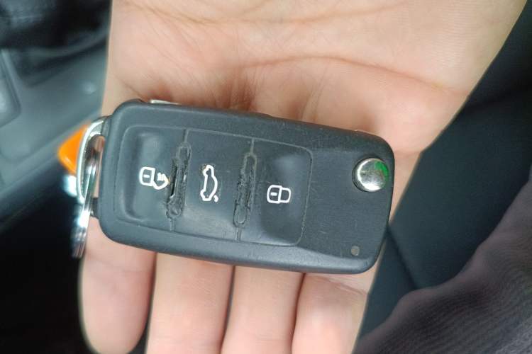 Used Volkswagen Lavida 2018 Classic 1.5L Automatic Fashion Edition China VI Standard Interior 1