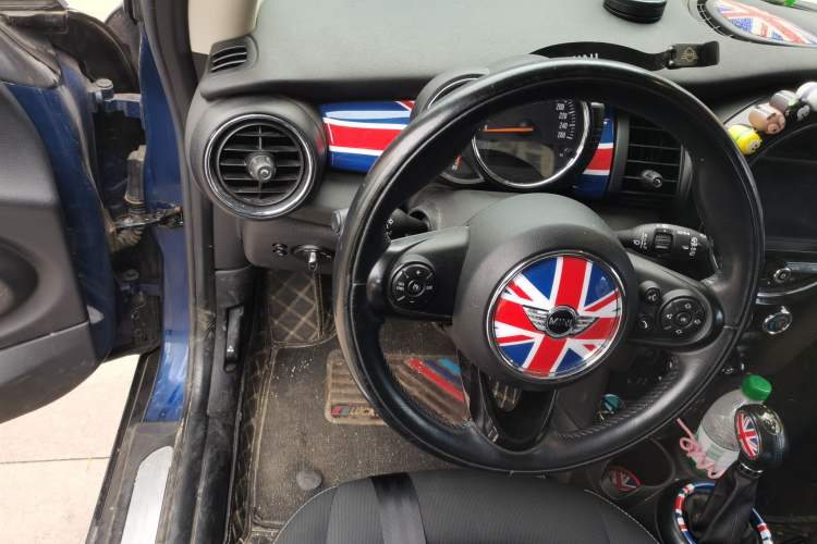 Used MINI 2016 1.2T ONE Pioneer Edition Steering Wheel