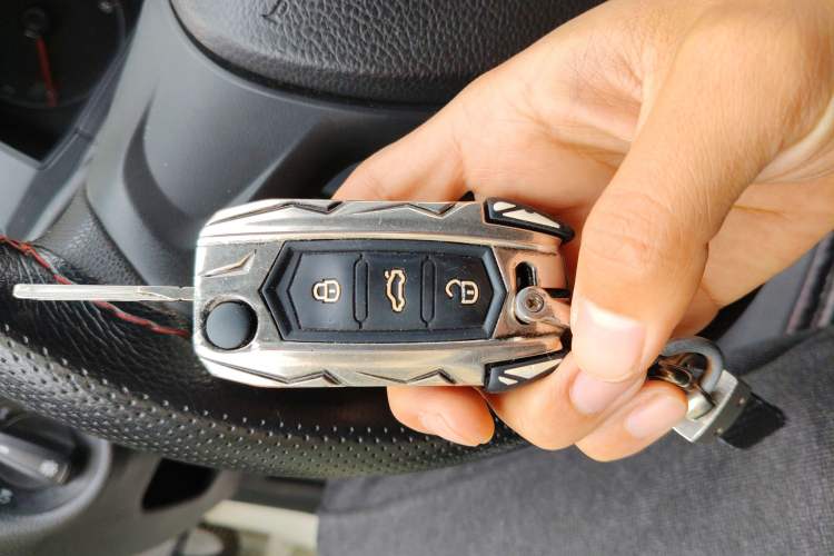 Used Volkswagen Santana 2019 1.5L Manual Fashion Edition China VI Standard Vehicle Key