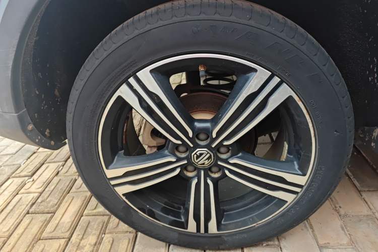 Used MG ZS 2018 1.5L Automatic Luxury Edition China V Standard