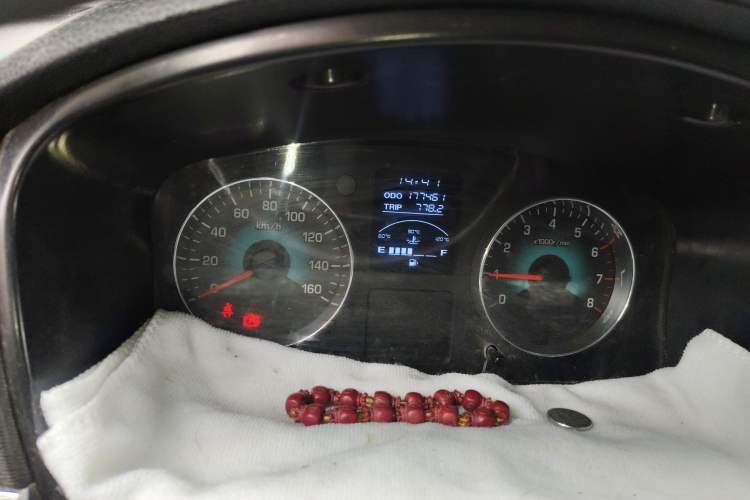 Used Jinbei New Hiace X30L 2018 1.5L Wealth Edition DLCG14 Odometer Close Up