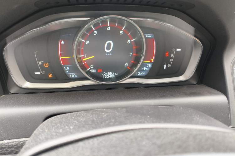 Used Volvo XC60 2015 T6 AWD Smart Version