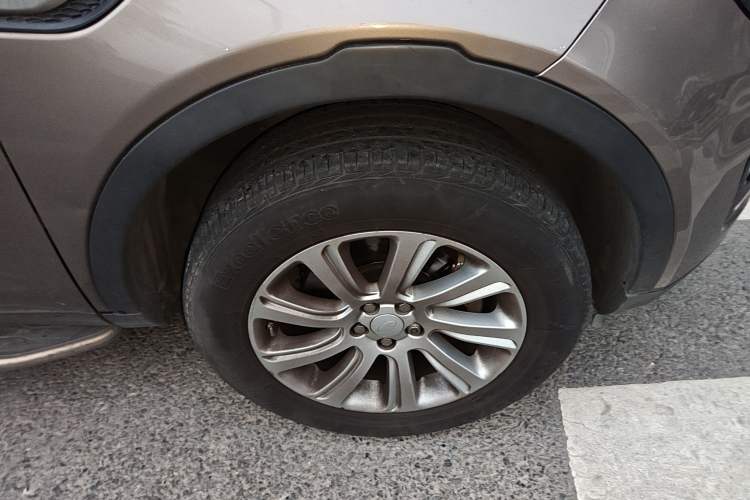 Used Land Rover Discovery Sport 2017 2.0T PURE
