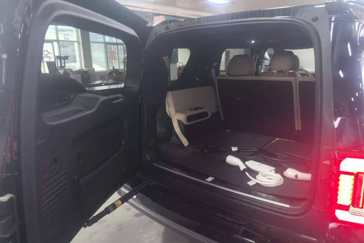 Used Formula Leopard Leopard 8 2025 Smart & Brave Flagship Edition 7 Seats