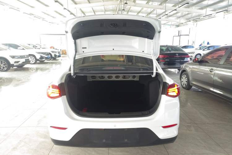 Used Chevrolet Cavalier 2021 Redline 325T Automatic Xinshang Edition