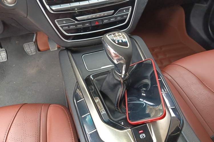 Used BAIC Senova D50 2019 1.5L Manual Prestige Version China V Gear Lever