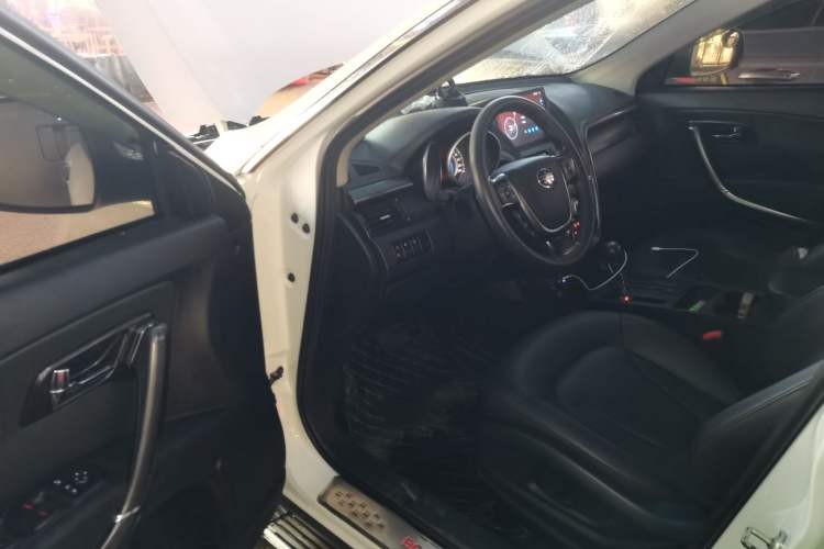 Used Bestune X80 2015 1.8T Automatic Luxury Model
