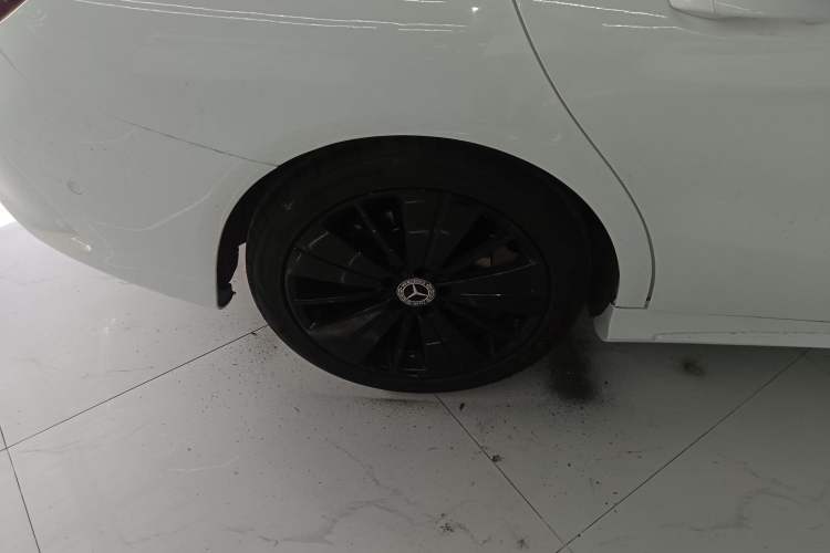 Used Mercedes-Benz CLA 2018 CLA 200 Style Edition Right Rear Wheel Hub