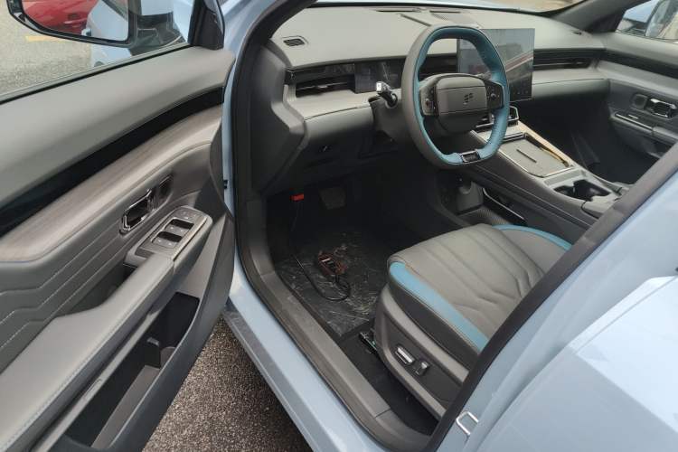 Used JETOUR Shanhai Shanhai L6 2024 1.5TD DHT MAX