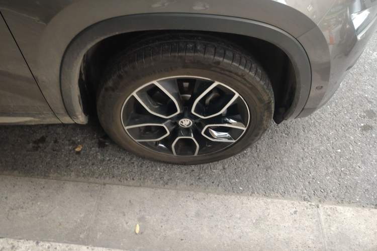 Used Skoda Kodiaq 2017 TSI330 7-Seater Two-Wheel-Drive Luxury Tech Edition