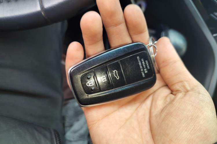 Used Toyota Camry 2023 Dual-Motor 2.5HG Luxury Edition
