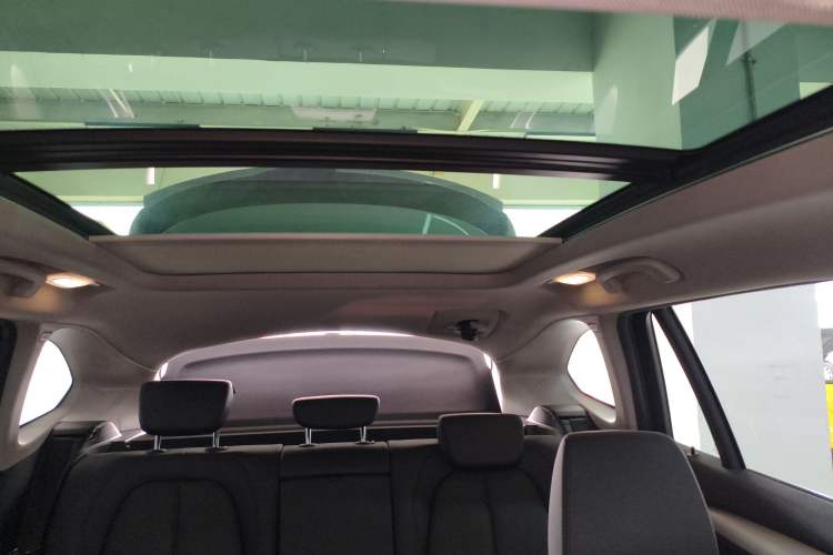 Used BMW X1 2019 sDrive20Li Leading Model
