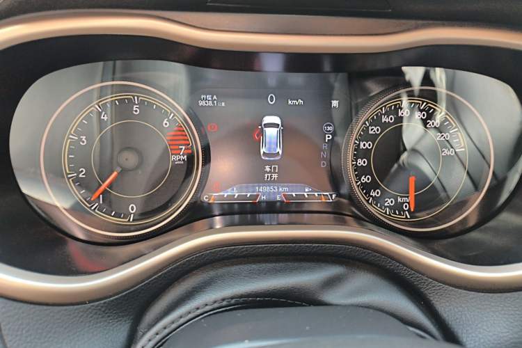 Used Jeep Cherokee 2017 2.0L Superior Edition
