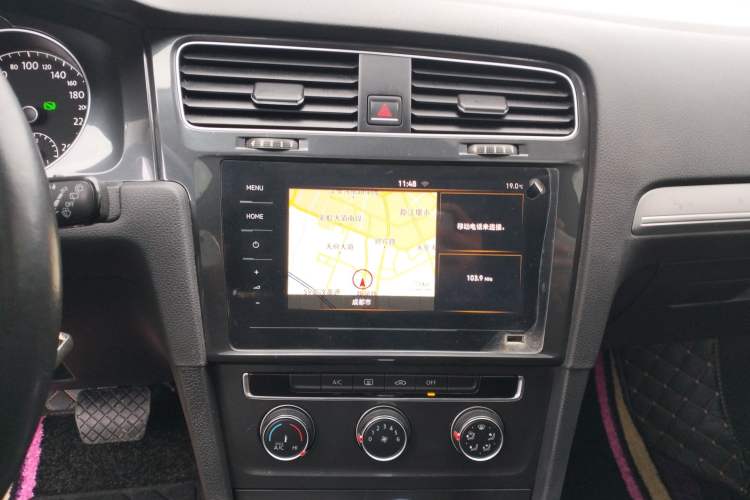 Used Volkswagen Golf 2020 280TSI DSG Comfort Version Audio And AC Panel