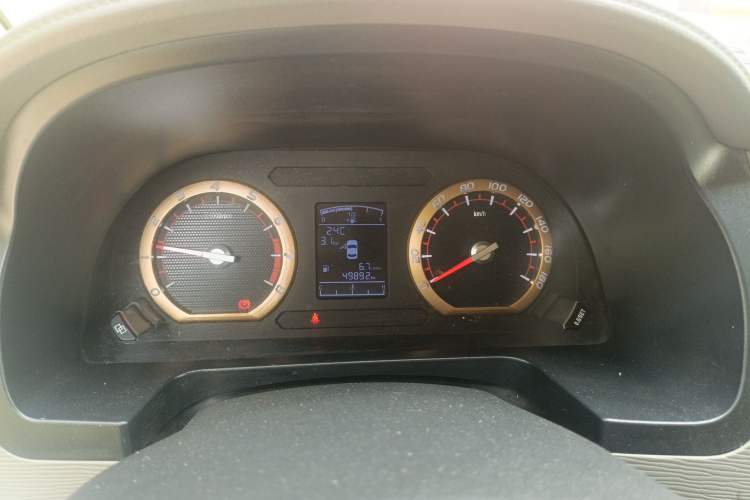 Used FORTHING Lingzhi 2024 M5L 1.5T Manual Comfort 7-Seater