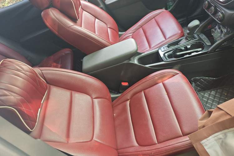 Used Chevrolet Trailblazer 2019 435T Redline CVT Two-Wheel-Drive Sharp Edition China VI Standard Right Front Seat