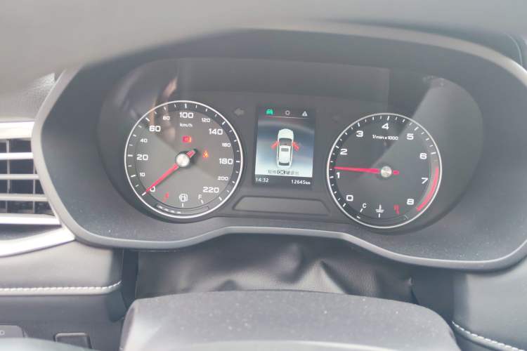 Used Roewe i5 2020 1.5L Manual 4G Connect Leehao Flagship Edition
