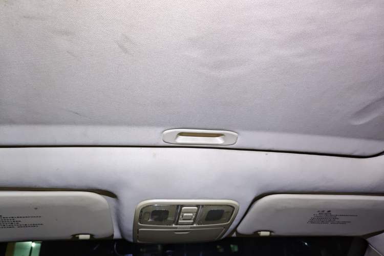 Used Changan Eado 2015 1.6L Manual Luxury Model China IV Standard
