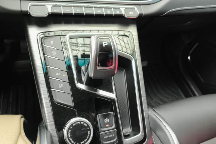 Used Geely Auto Emgrand X7 Sport 2020 1.8TD DCT Smart PRO