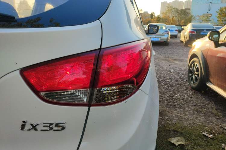 Used Hyundai ix35 2015 2.0L Automatic 2WD Comfort Edition China V Standard