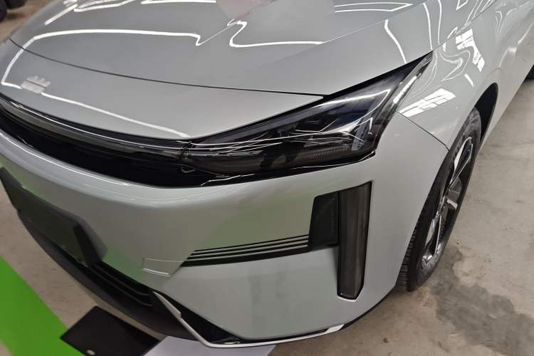 Used Geely Galaxy L6 2025 EM-i 140km Starship Edition