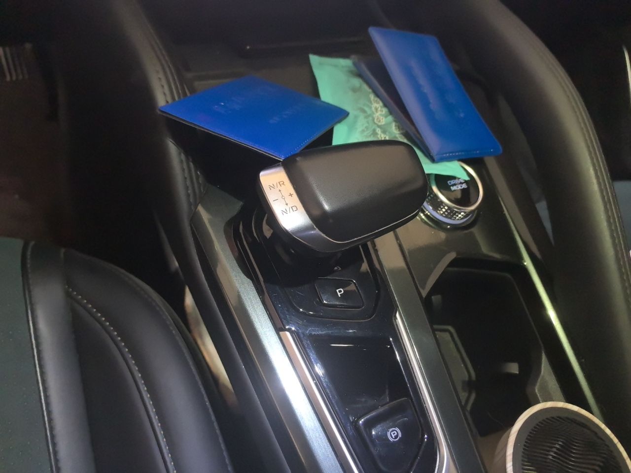 Geely Auto Monjaro L 2021 2.0TD High-Power Automatic All-Wheel-Drive Flagship Version — снимка 14