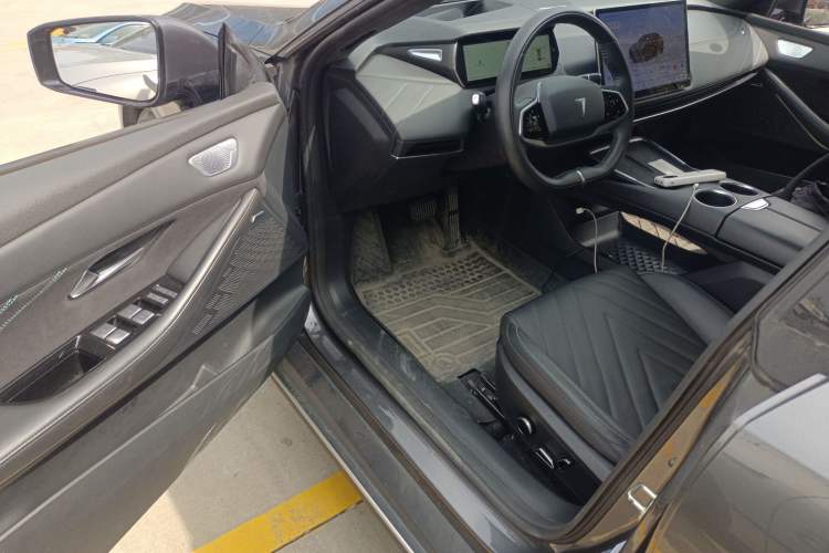 Used Deepal SL03 2023 200Max Range-Extended Version
