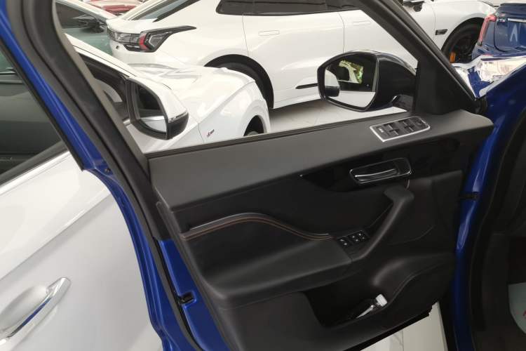 Used Jaguar F-PACE 2018 2.0T Four-Wheel Drive Urban Luxury Edition