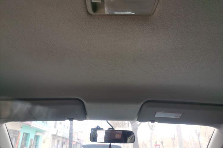 Used Nissan Livina 2013 Jingrui 1.6XL Manual Comfort Edition Headliner