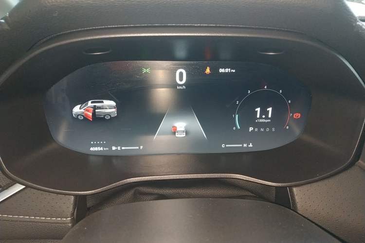 Used SAIC MAXUS G50 2023 PLUS 1.5T Automatic Escort Edition Instrument Cluster