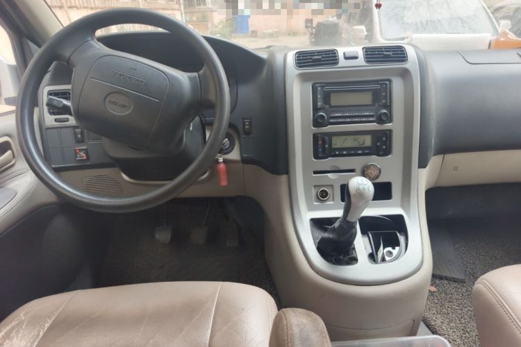 Used Jinbei Grace 2013 2.0L Zhi Ling Standard 7-Seater All-Games Commemorative Version China IV Standard
