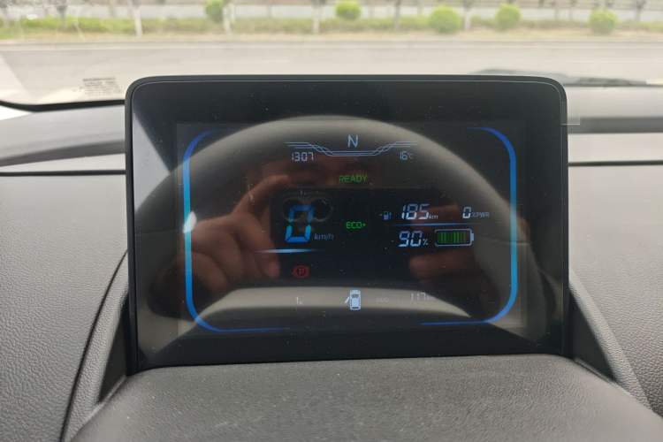 Used CHANGAN NEVO Lumin 2026 Model Treasure Edition 205km Passionate Beige Ningde Instrument Cluster