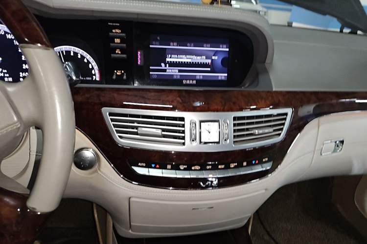 Used Mercedes-Benz S-Class 2010 S 600 L
