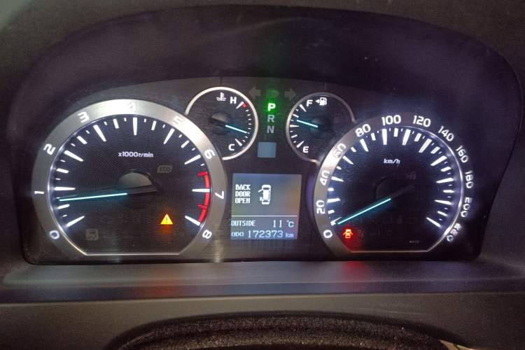 Used Toyota Alphard 2012 2.4L Luxury Edition