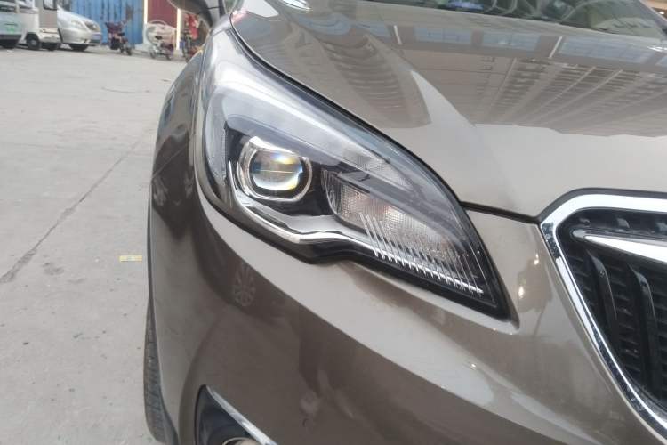 Used Buick Envision 2018 28T Four-Wheel Drive Luxury Model
