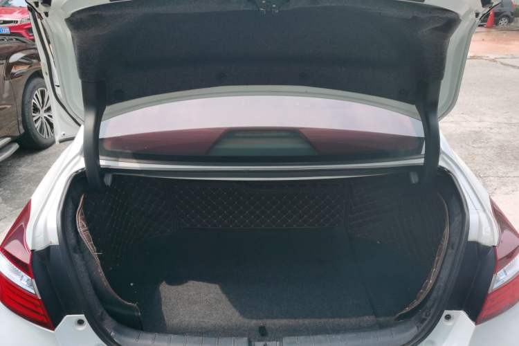 Used Honda Accord 2016 Hybrid 2.0L Rui Ling Edition
