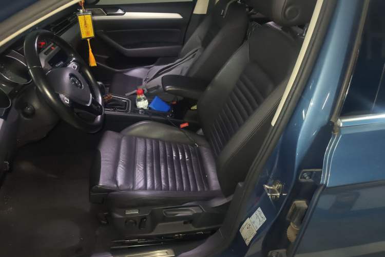 Used Volkswagen Variant 2018 380TSI Two-Wheel Drive Comfort Edition