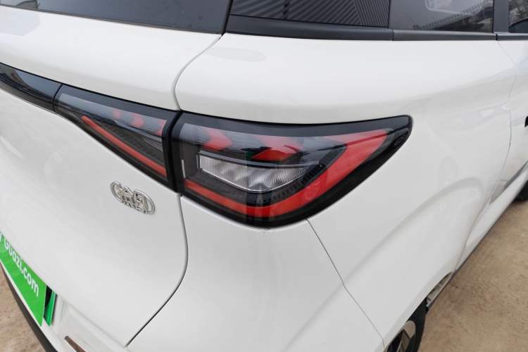 Used Cowin October 2023 201km Wave Rider Edition
