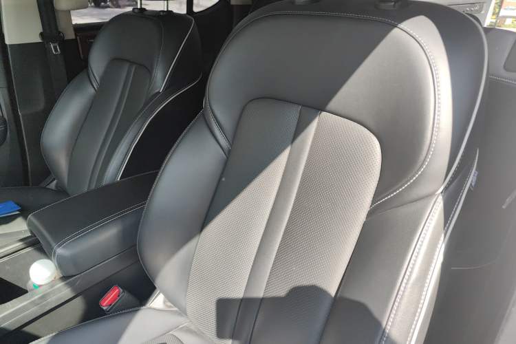 Used Tank 300 2021 2.0T Wind & Forest Iron Rider