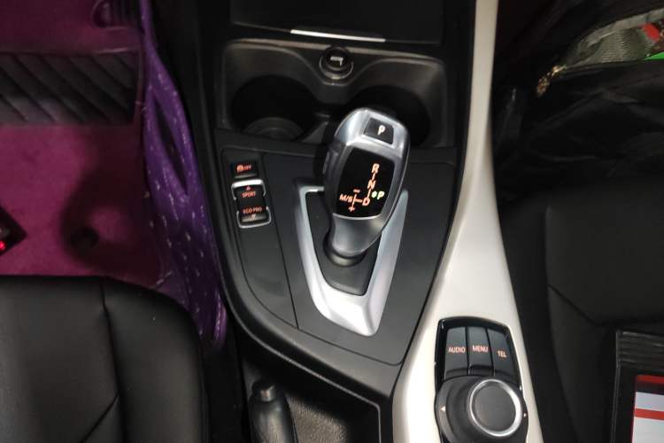 Used BMW 2 Series (Import) 2015 218i Convertible Coupe
