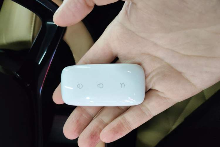 Used Geely Galaxy L6 2024 125km PLUS Dragon Edition
