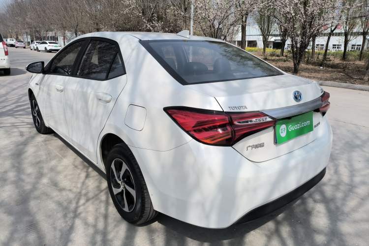 Used Toyota Levin 2017 Revised Dual-Engine 1.8H GS E-CVT Elite Sunroof Version China V Standard
