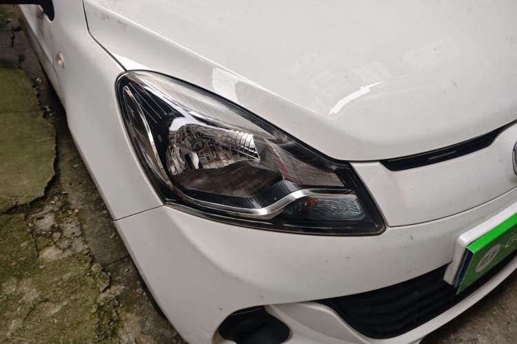 Used CHANGAN Benni 2015 1.4L Manual Luxury Model China V Standard Right Front Headlight