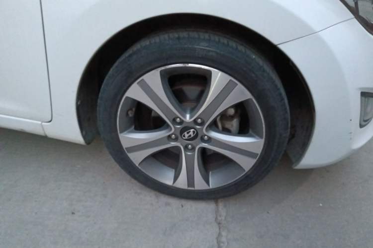 Used Hyundai Elantra (5th Generation / Langdong) 2013 1.6L Automatic Luxury Model
