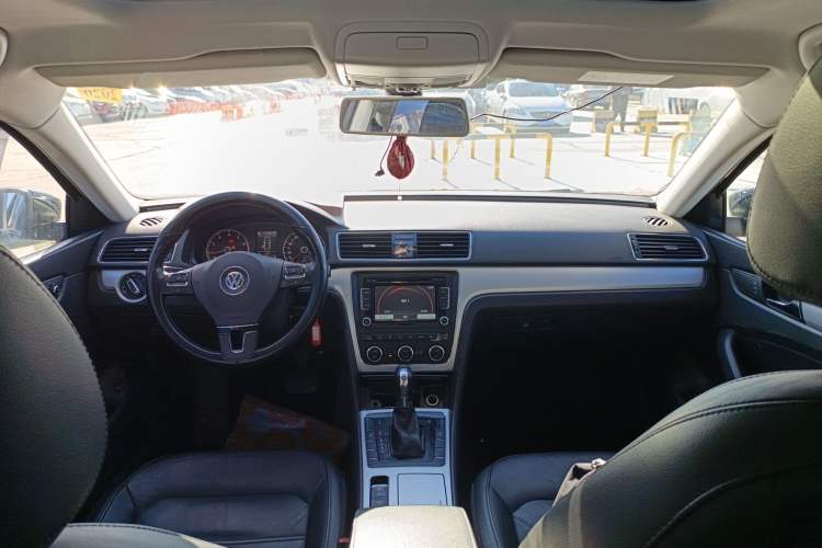 Used Volkswagen Passat 2015 1.8TSI DSG Prestige Edition