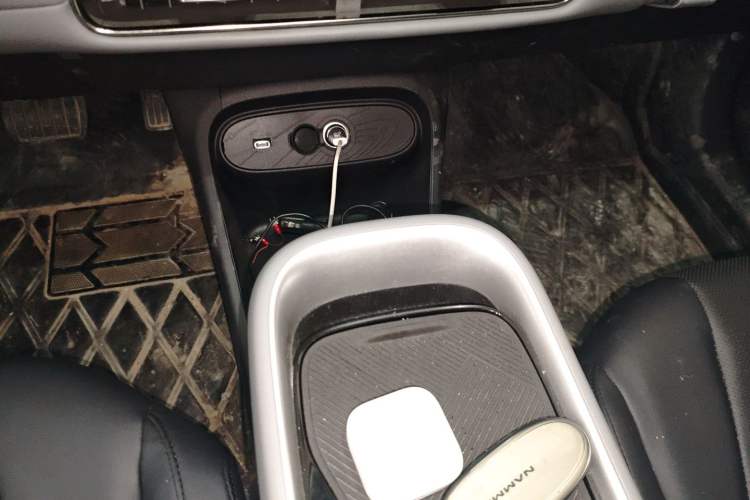 Used Dongfeng NAMMI 01 2024 330 Air Gear Lever