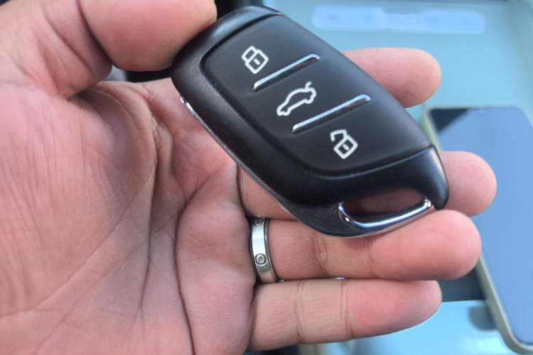 Used Roewe D6 2025 450km Deluxe Edition